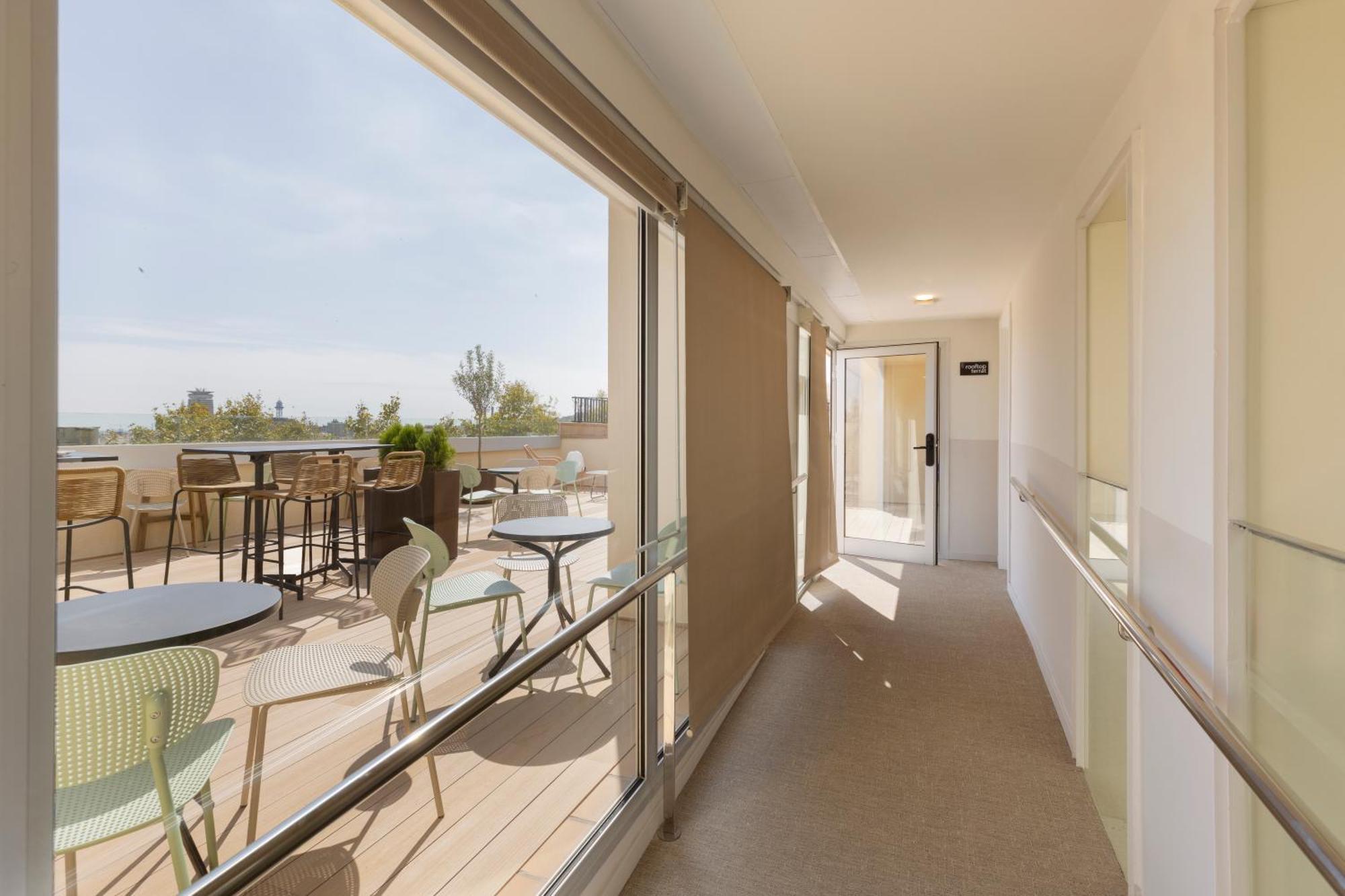 Libere Barcelona Sant Antoni Aparthotel Ngoại thất bức ảnh